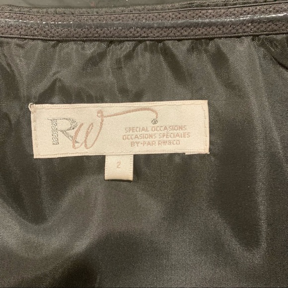 RW&Co short black satin dress with floral design - Picture 4 of 4